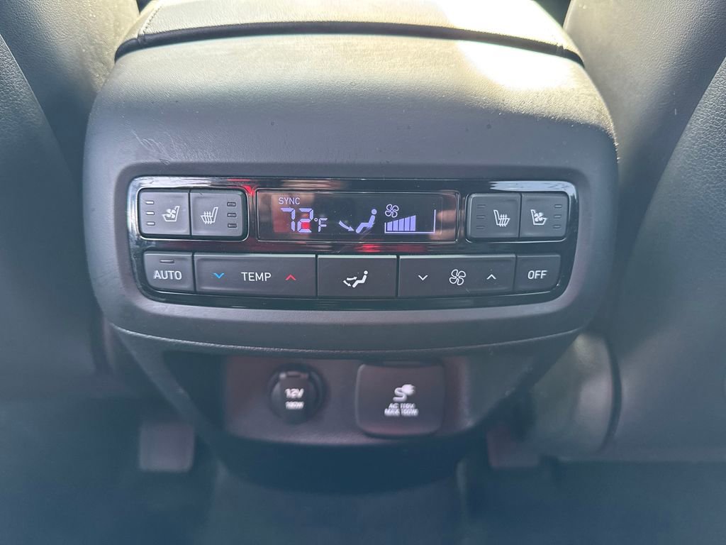 Used 2023 Hyundai Palisade Calligraphy image 17