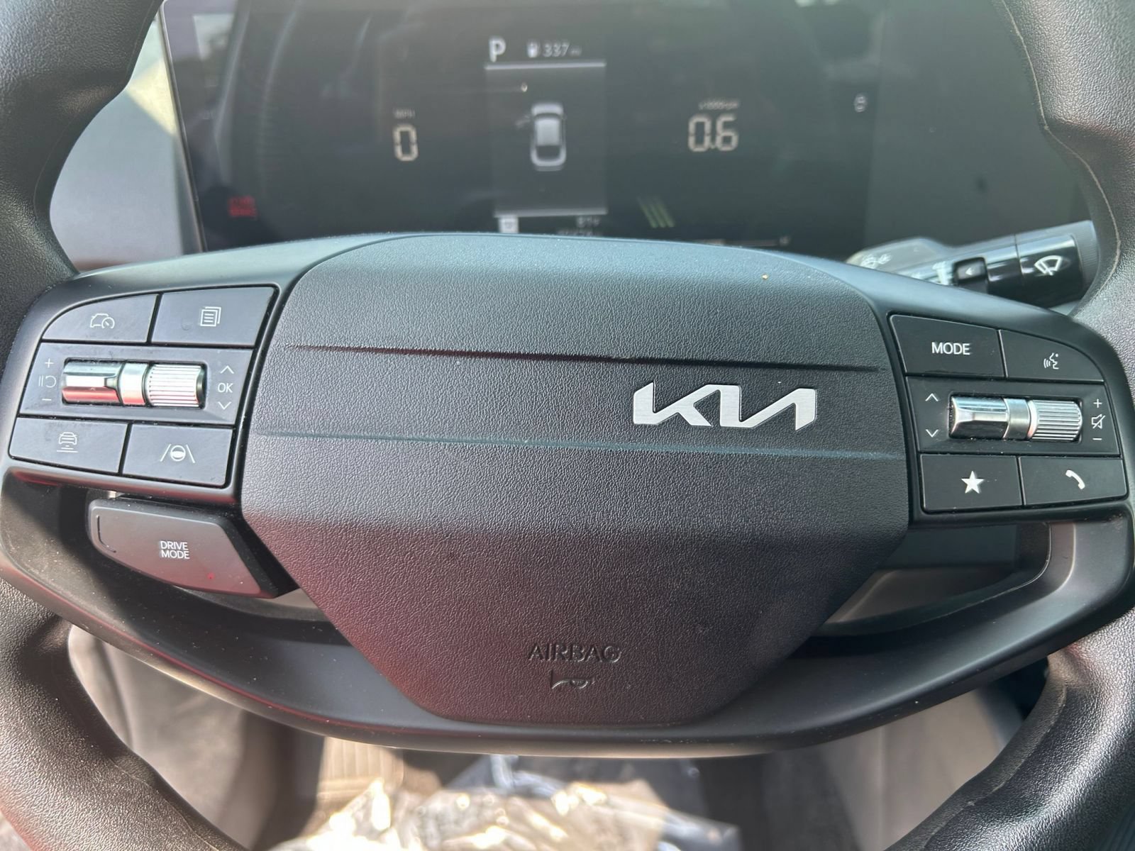 Used 2025 Kia K4 FWD image 27