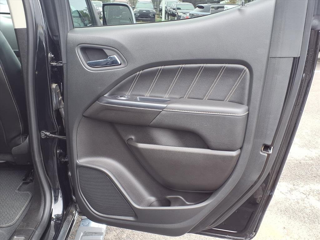 Used 2021 GMC Canyon Denali image 14