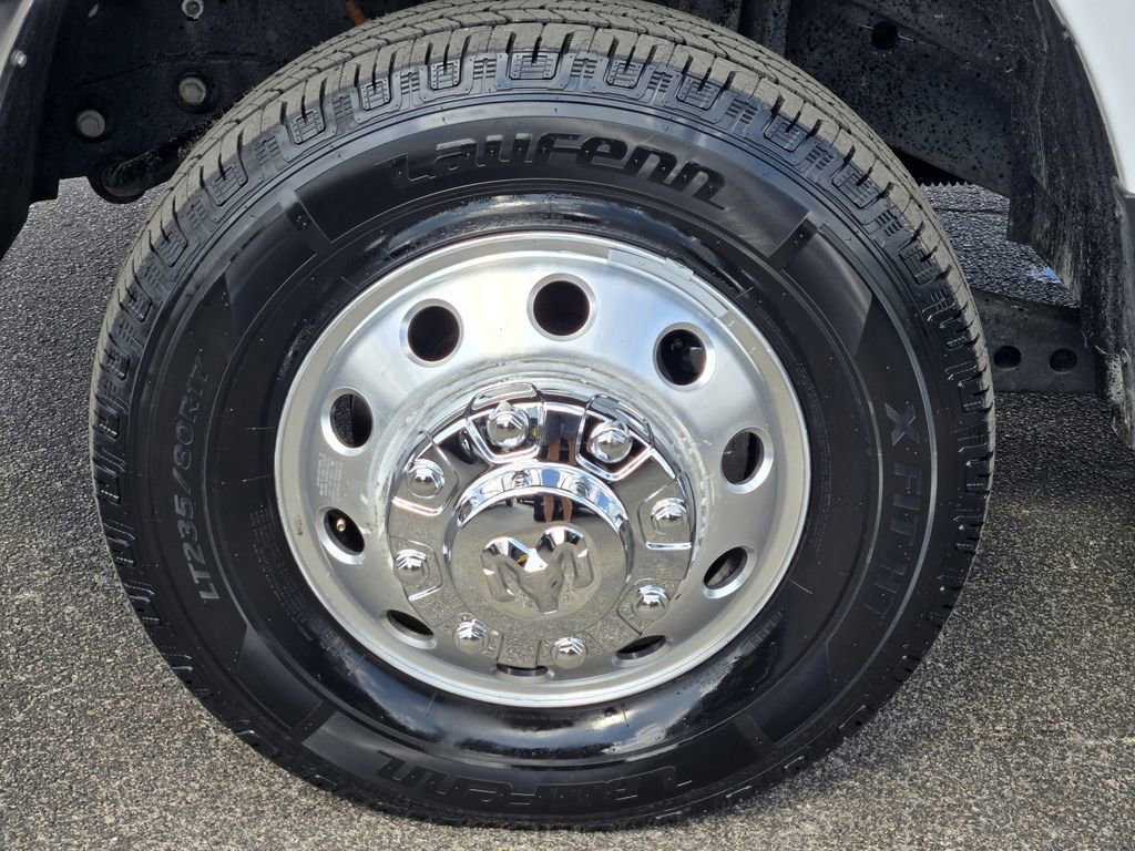 Used 2025 RAM 3500 Tradesman AWD/4WD image 9
