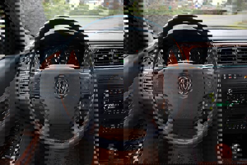 Used 2005 Buick LaCrosse CXS w/ Gold Convenience Package image 17