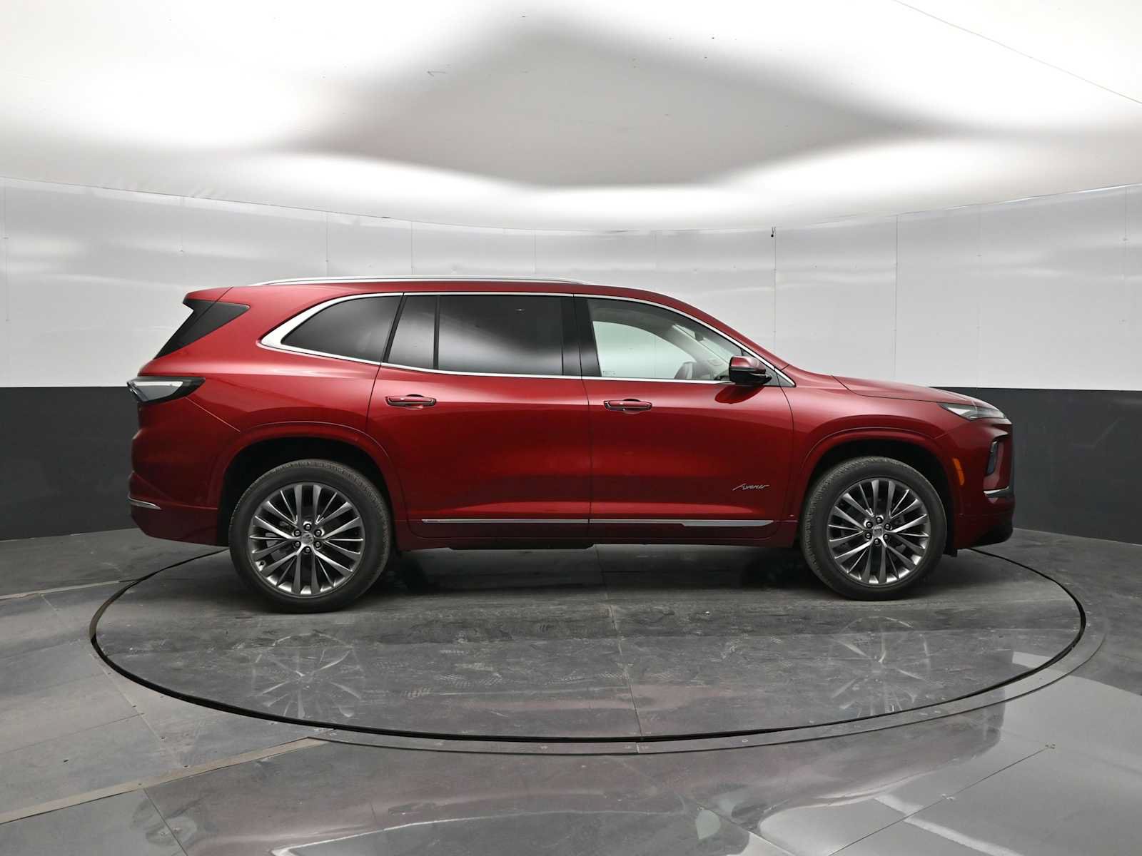 New 2026 Buick Enclave Avenir w/ Super Cruise Package AWD/4WD image 9