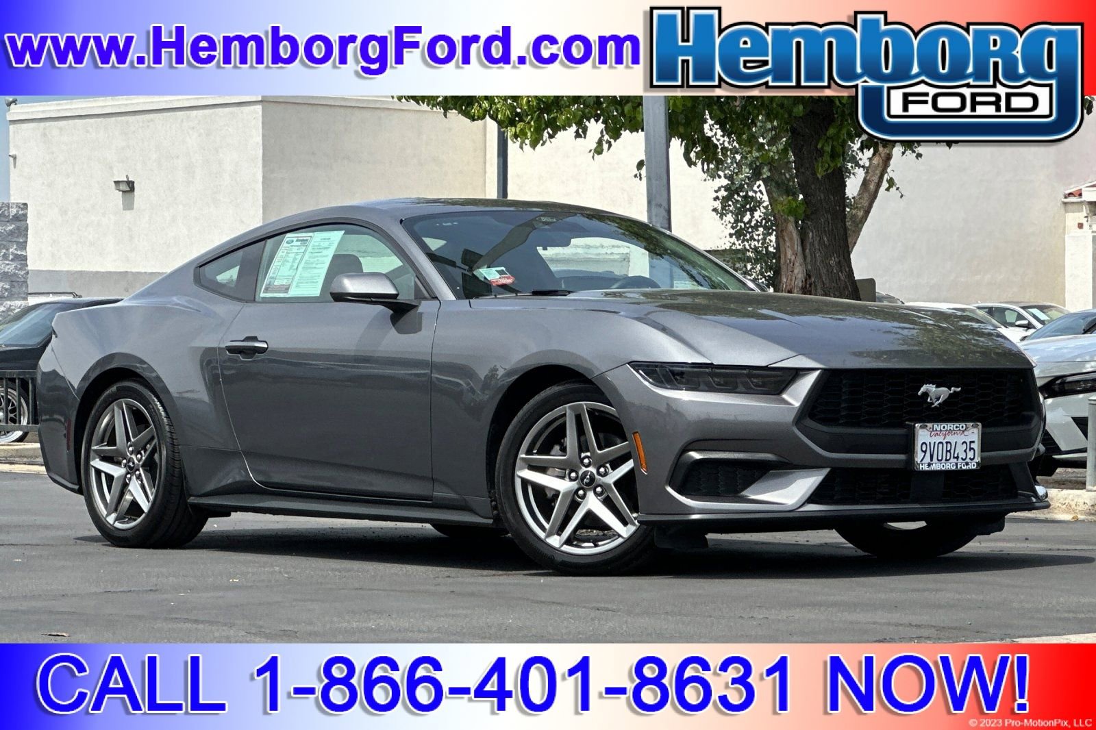 Used 2025 Ford Mustang Coupe image 1