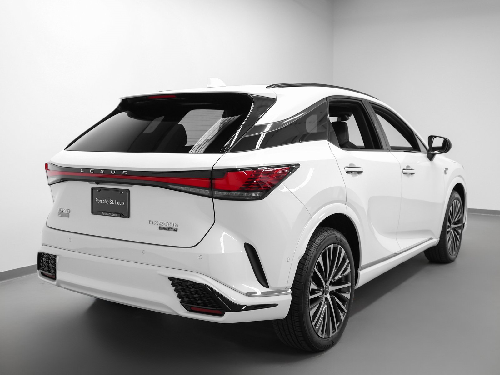 Used 2023 Lexus RX 500h F Sport image 12