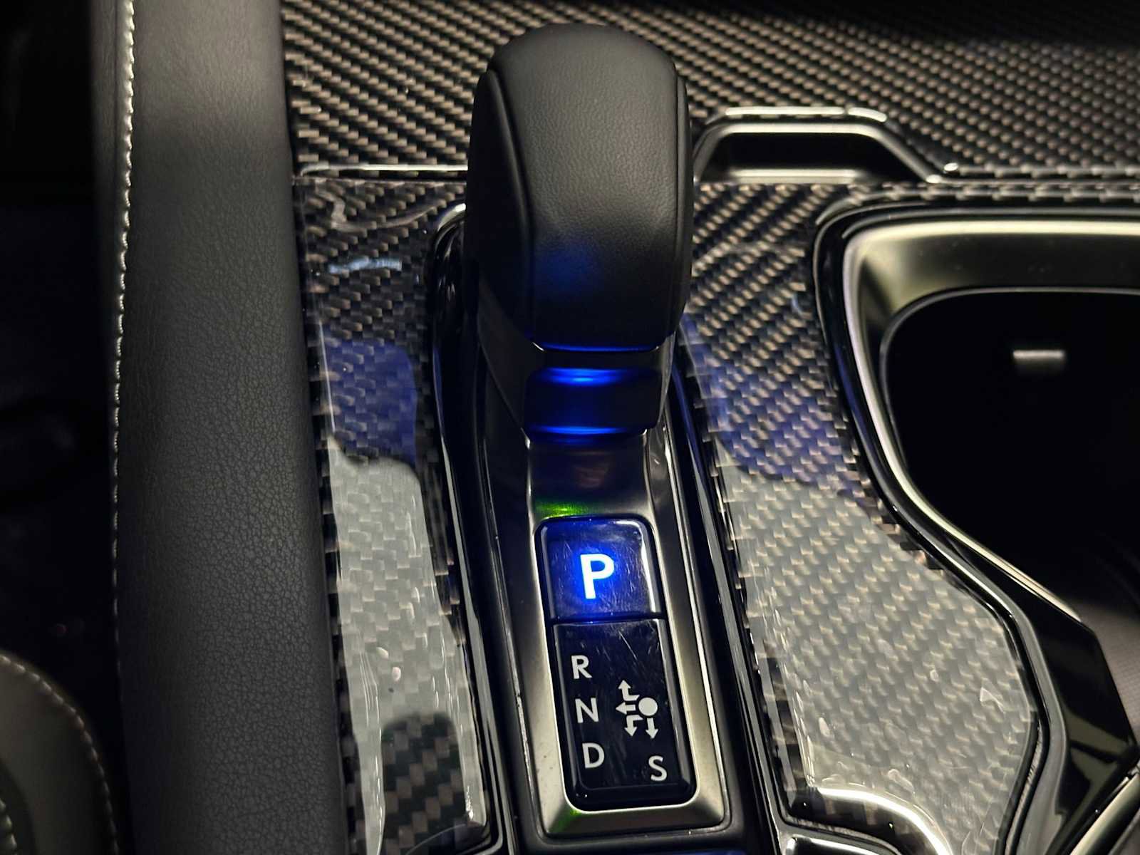 Used 2025 Lexus RX 450h Luxury w/ Convenience Package image 18