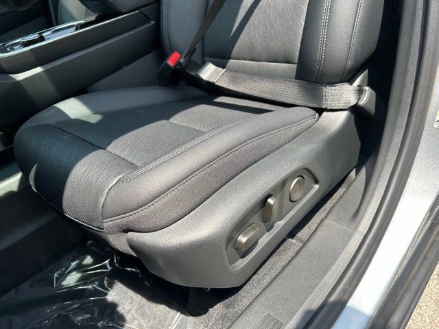 New 2026 Chevrolet Equinox LT w/ Convenience Package II image 34