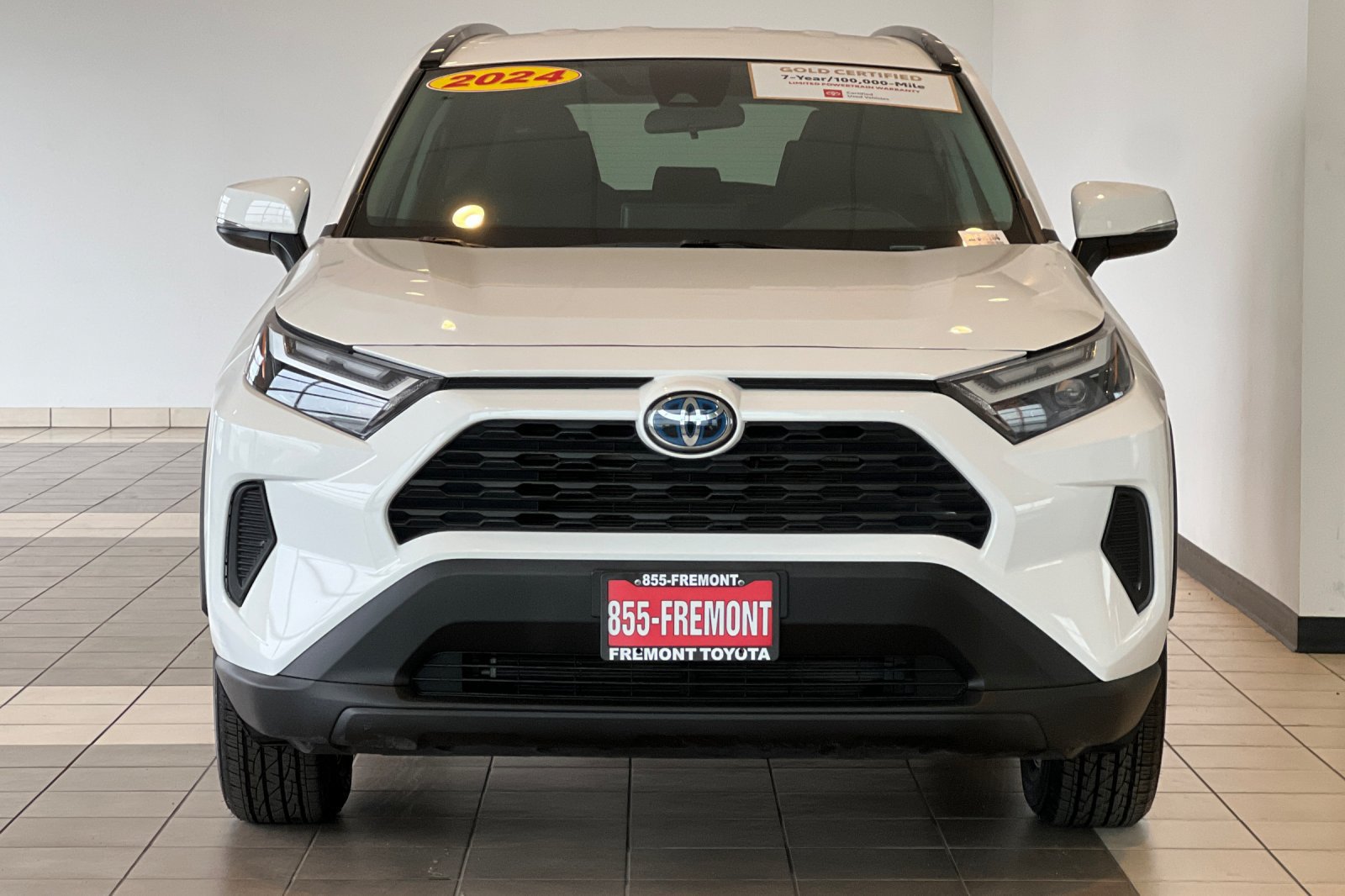 Certified 2024 Toyota RAV4 LE AWD/4WD image 9