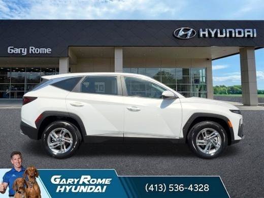 Used 2025 Hyundai Tucson SE AWD/4WD image 10