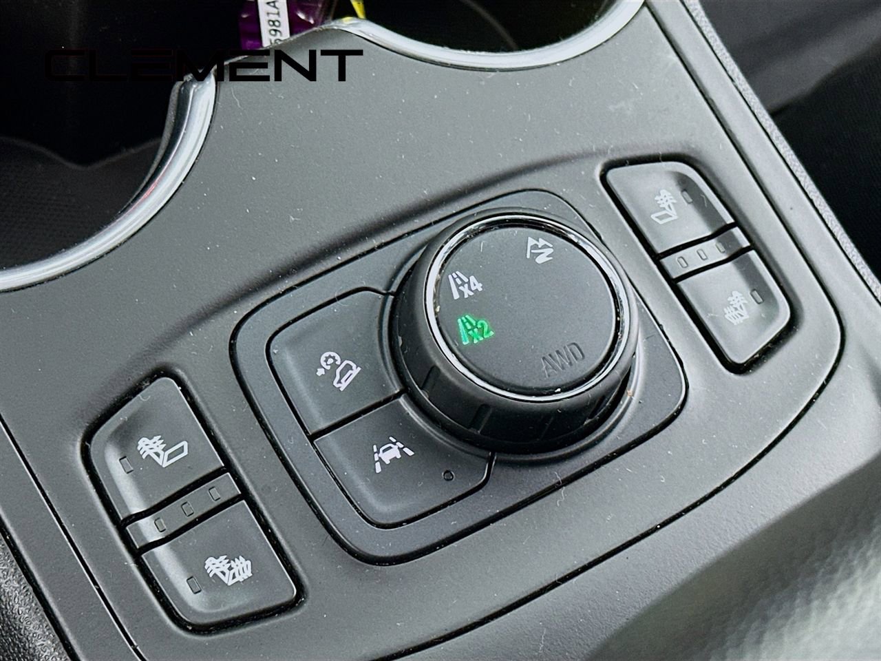 Used 2021 GMC Terrain SLE w/ Driver Convenience Package image 23