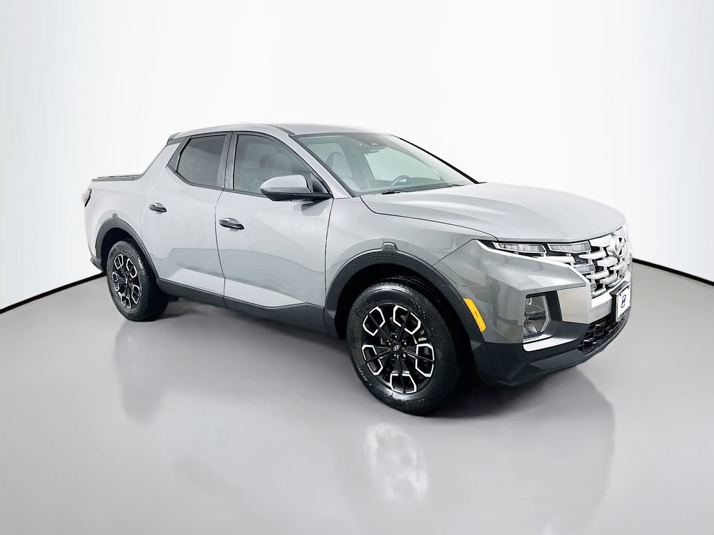 Certified 2024 Hyundai Santa Cruz SE FWD image 3