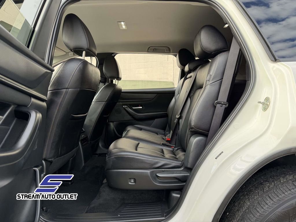 Used 2024 MAZDA CX-90 3.3 Turbo w/ Select Package image 35