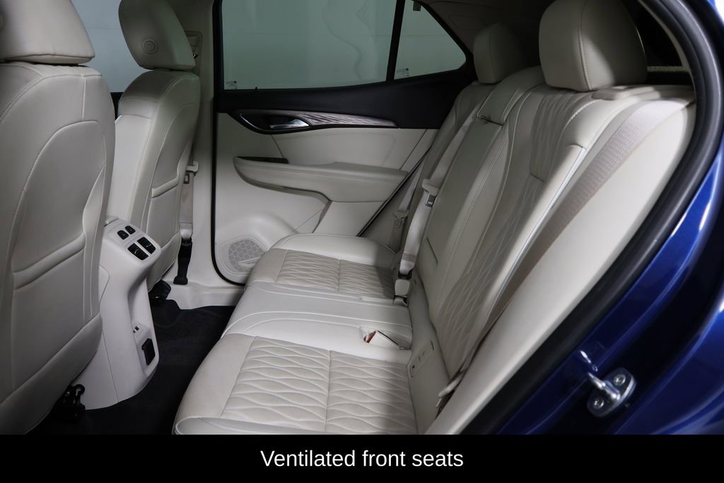 Used 2023 Buick Envision Avenir image 16