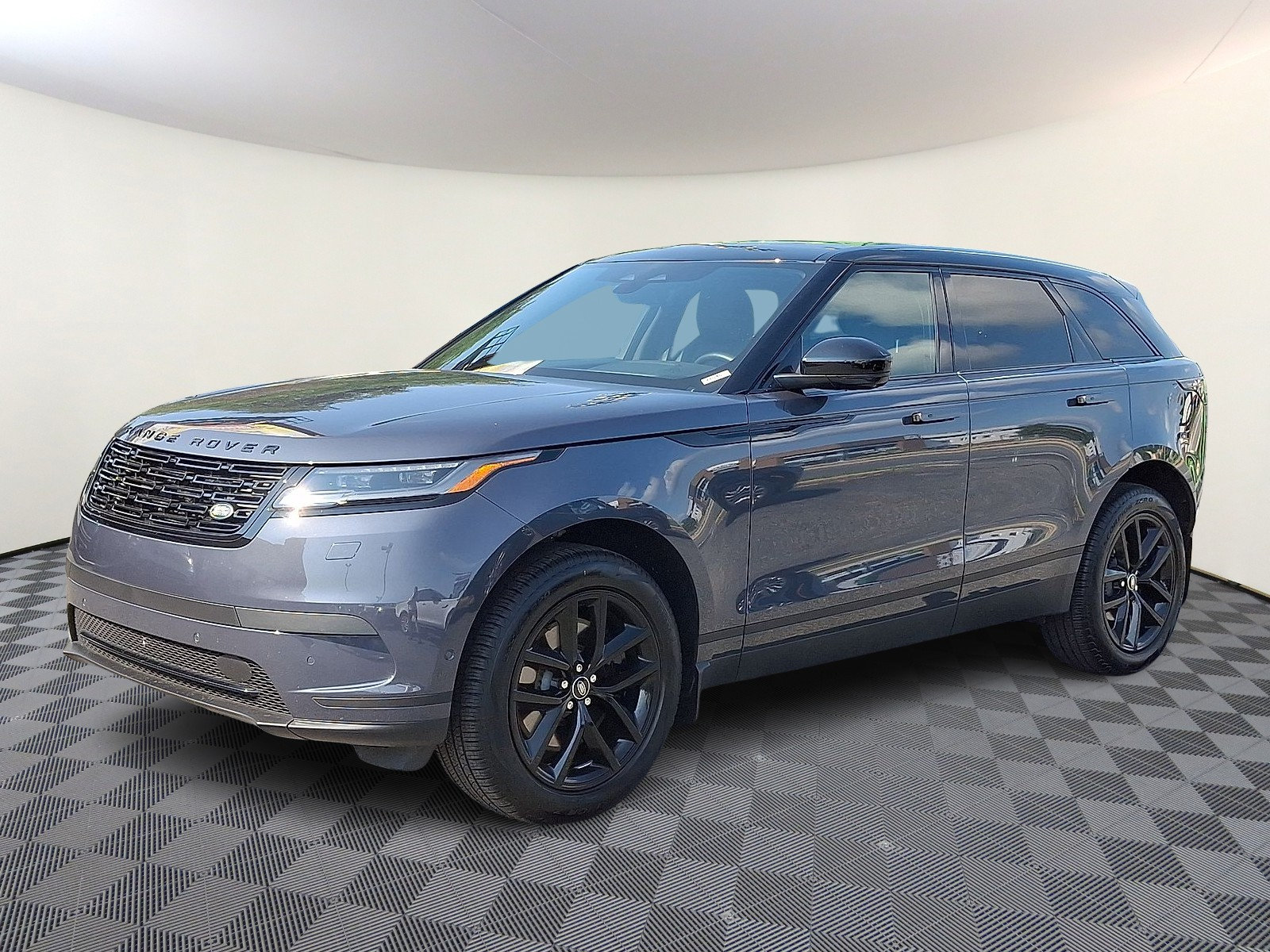 Certified 2026 Land Rover Range Rover Velar S AWD/4WD image 1