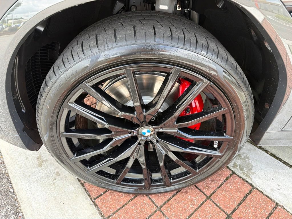 New 2027 BMW X6 M60i AWD/4WD image 9