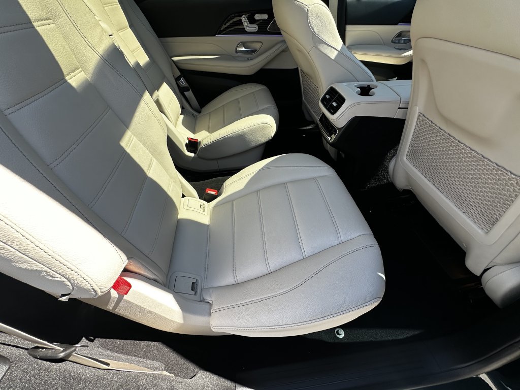 Certified 2024 Mercedes-Benz GLS 450 4MATIC image 18