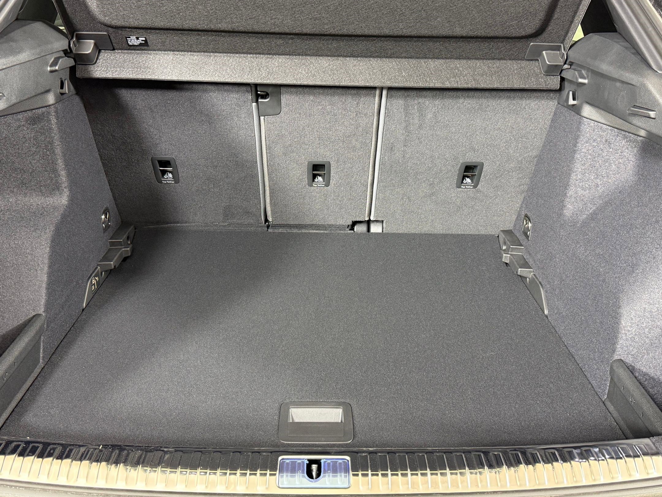 New 2025 Audi Q3 2.0T Premium image 22