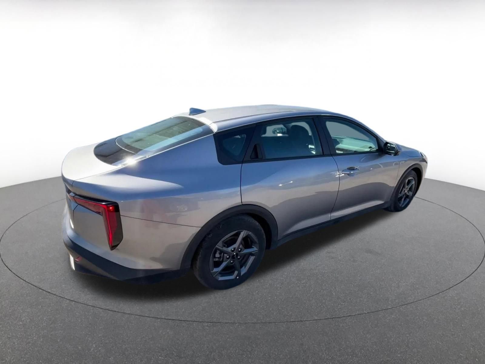 Used 2025 Kia K4 FWD image 15