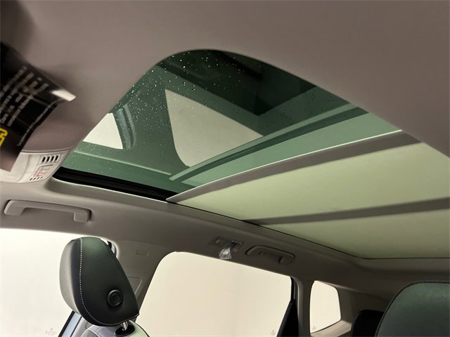 New 2026 Volkswagen Taos SE image 20