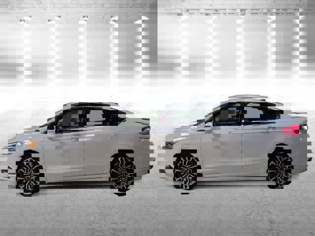 Used 2017 Ford Fusion Titanium image 5