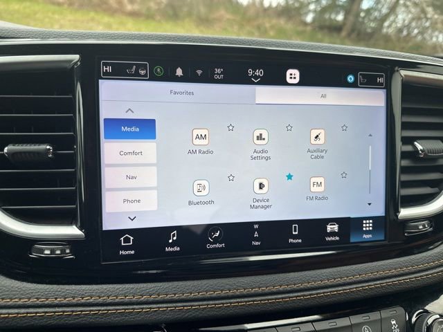 Used 2022 Chrysler Pacifica Pinnacle AWD/4WD image 25