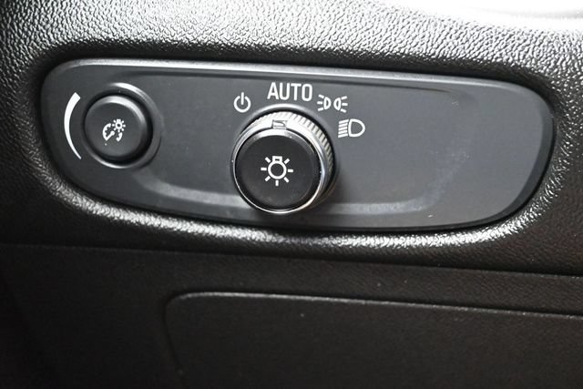 Used 2025 Chevrolet Malibu LT FWD image 24