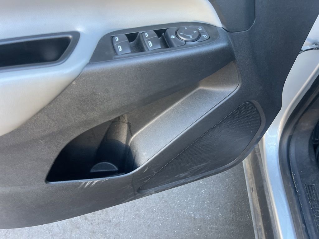 Used 2021 Chevrolet Equinox LS w/ LS Convenience Package image 16