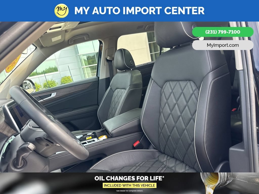 Used 2025 Volkswagen Atlas SEL Premium R-Line AWD/4WD image 14