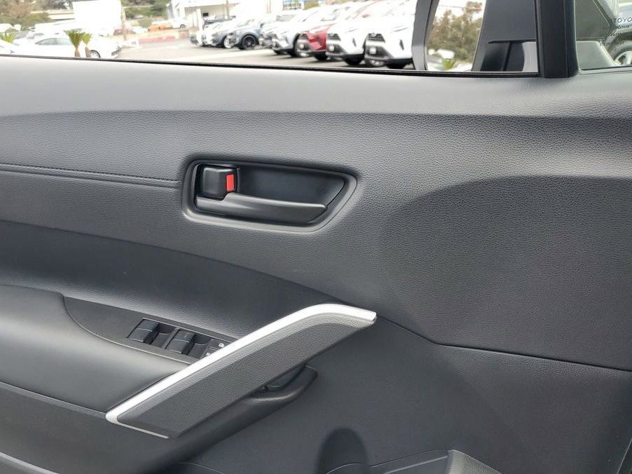 New 2026 Toyota Corolla Cross LE image 27