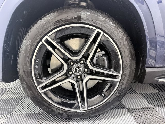 New 2027 Mercedes-Benz GLS 450 4MATIC image 8