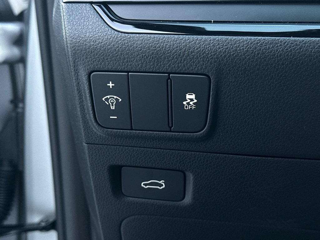 New 2026 Kia K5 GT FWD image 21