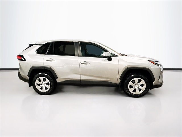 Used 2024 Toyota RAV4 LE image 8