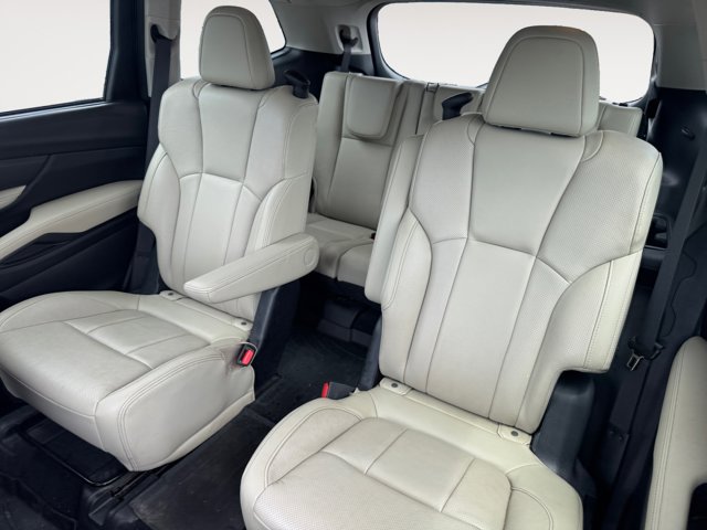 Used 2019 Subaru Ascent Limited AWD/4WD image 16