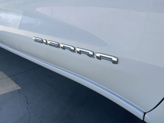 Used 2024 GMC Sierra 1500 SLT image 31