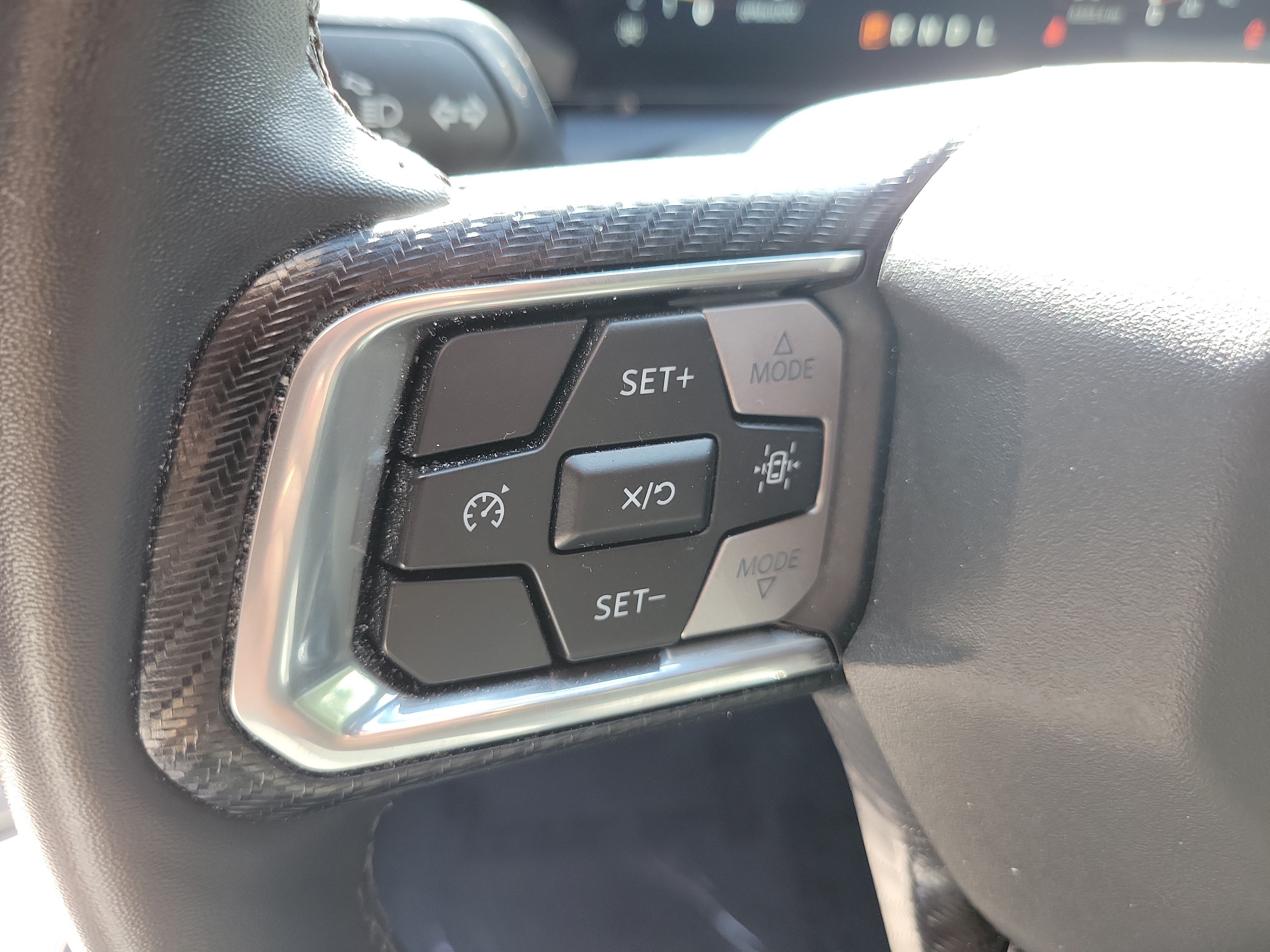 Used 2025 Ford Mustang Coupe RWD image 19