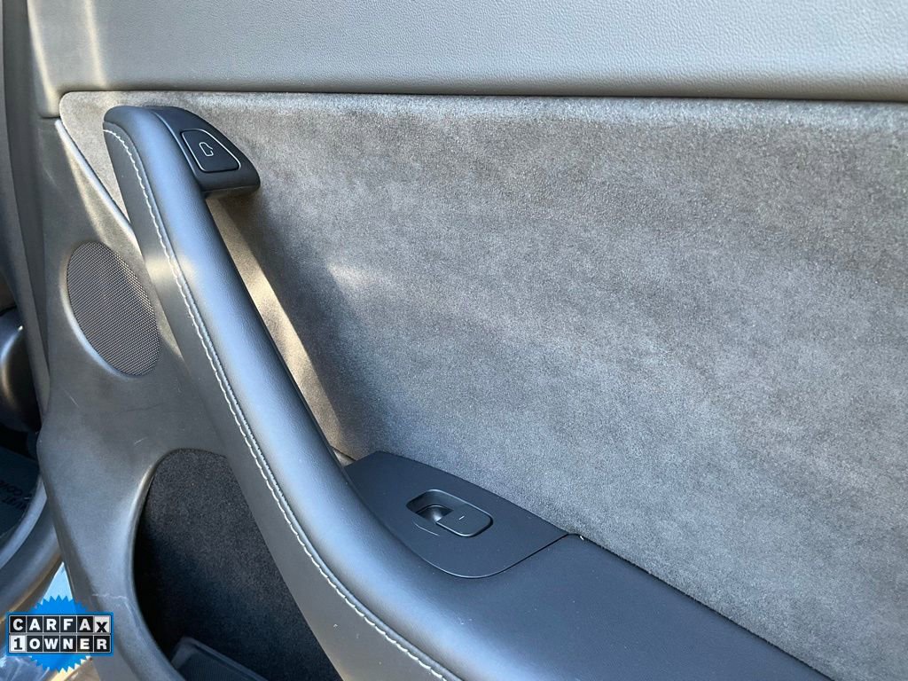 Used 2023 Tesla Model Y Long Range image 71