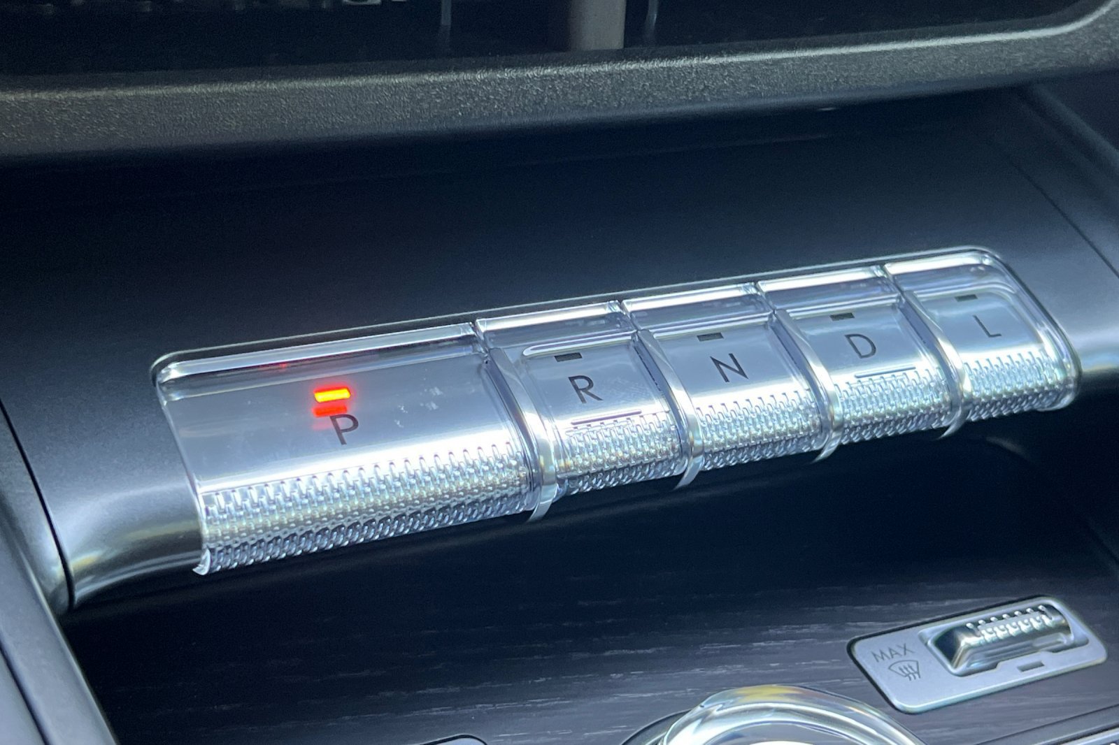 New 2026 Lincoln Nautilus Reserve AWD/4WD image 19