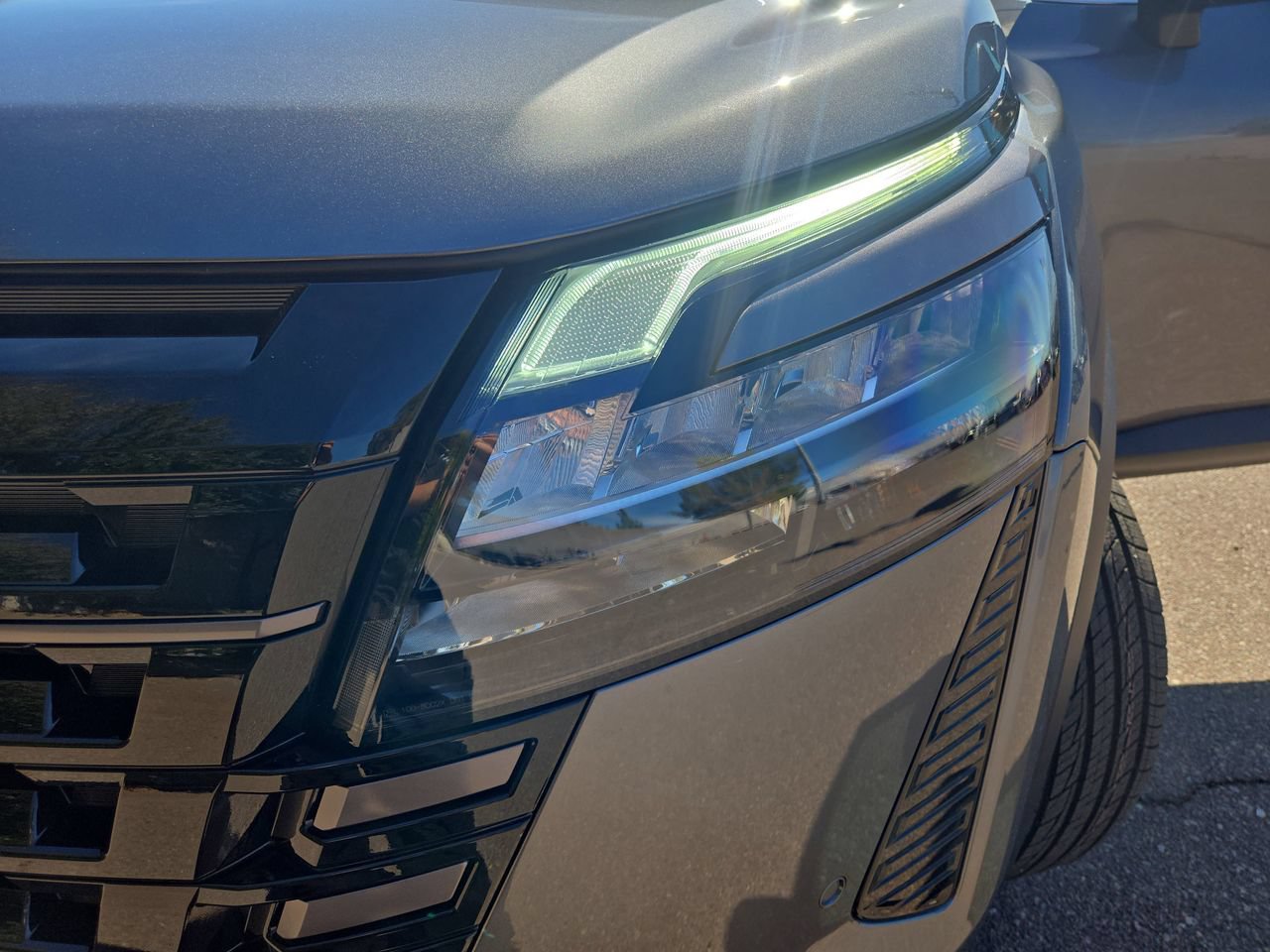 New 2026 Nissan Pathfinder SL FWD image 10