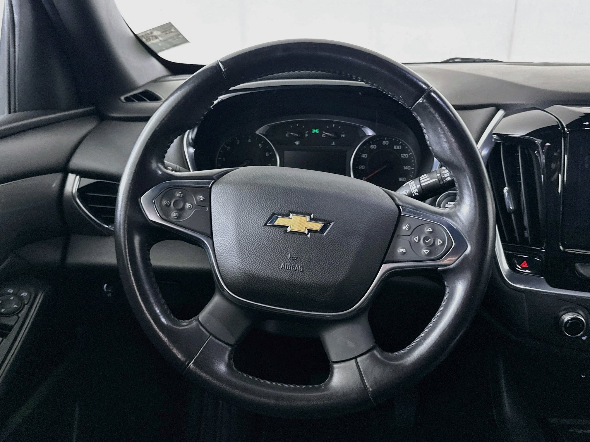 Used 2022 Chevrolet Traverse LT AWD/4WD image 18