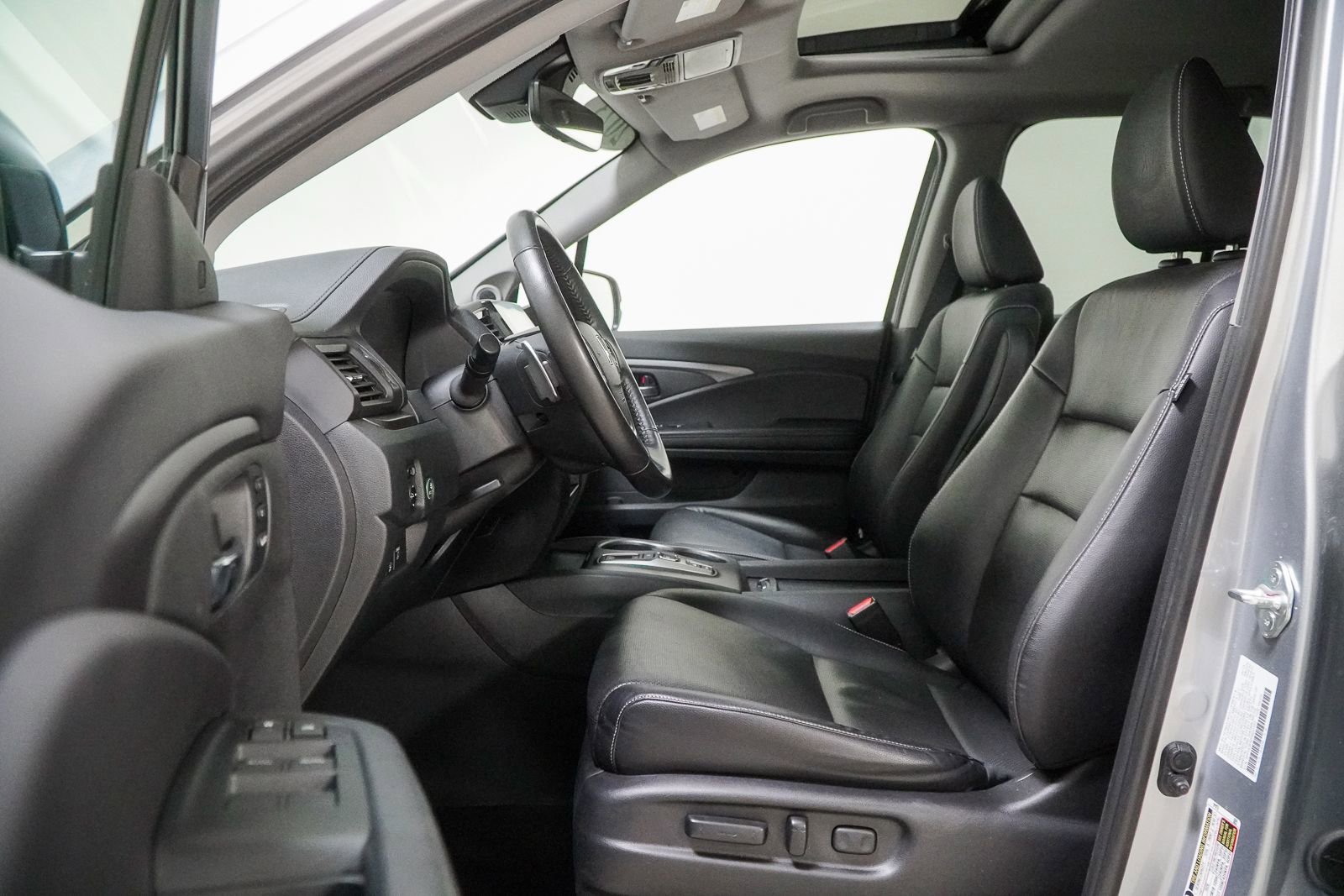 Certified 2023 Honda Ridgeline RTL image 24