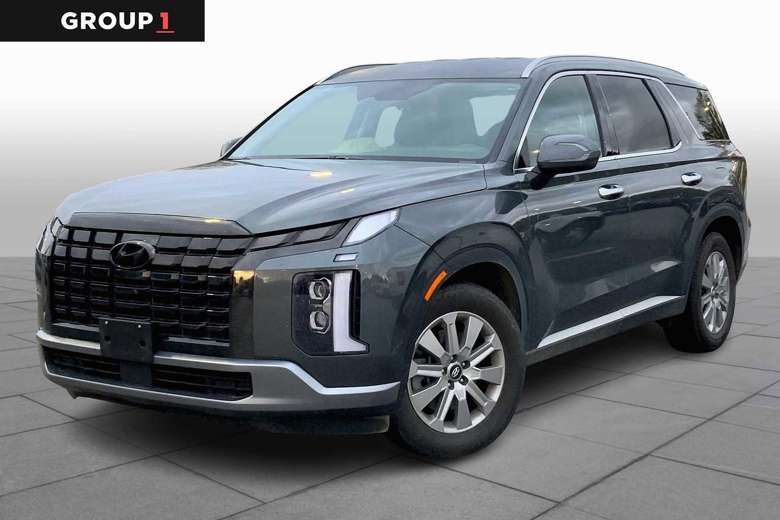Used 2024 Hyundai Palisade SEL image 1