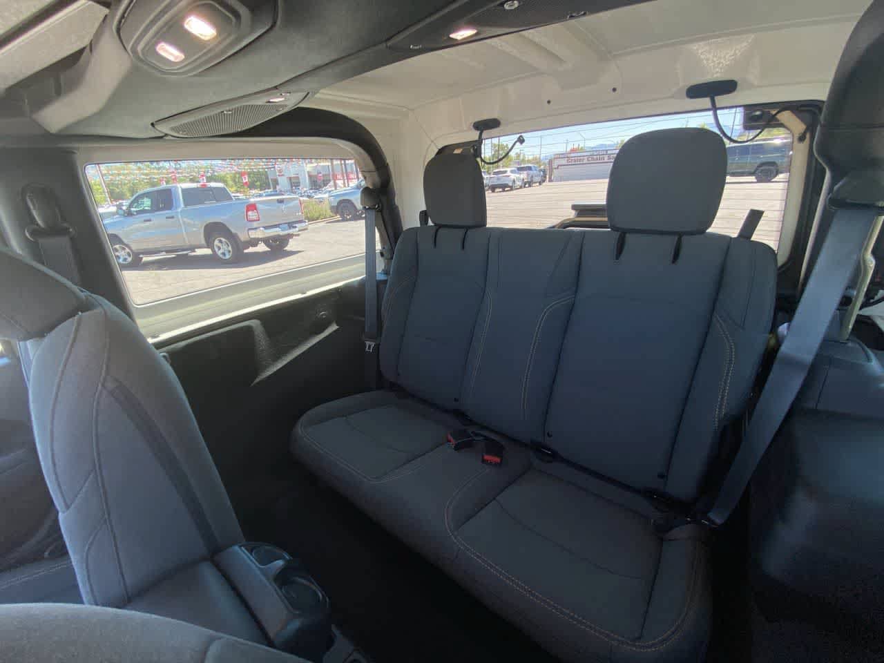 Used 2025 Jeep Wrangler Sport AWD/4WD image 21