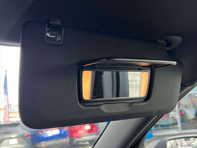 Used 2026 Chevrolet Traverse LT image 28