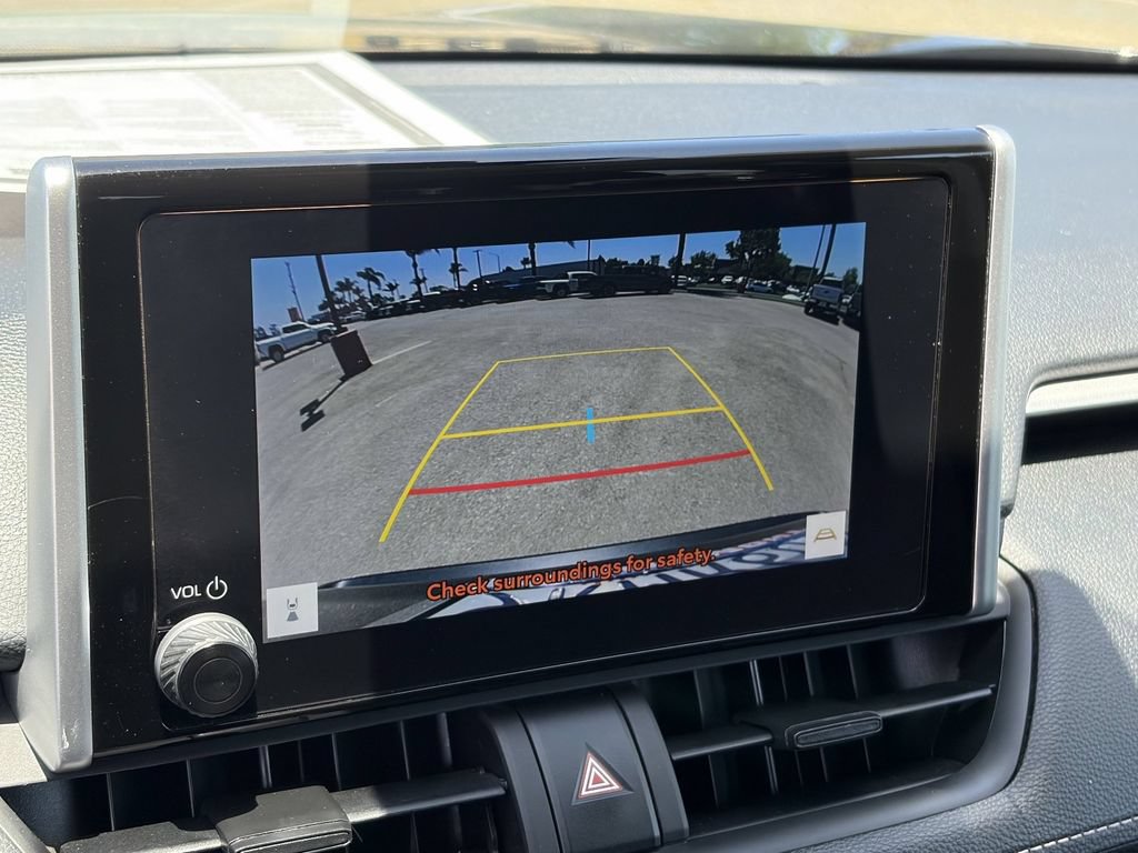Used 2024 Toyota RAV4 XLE w/ Convenience Package FWD image 29