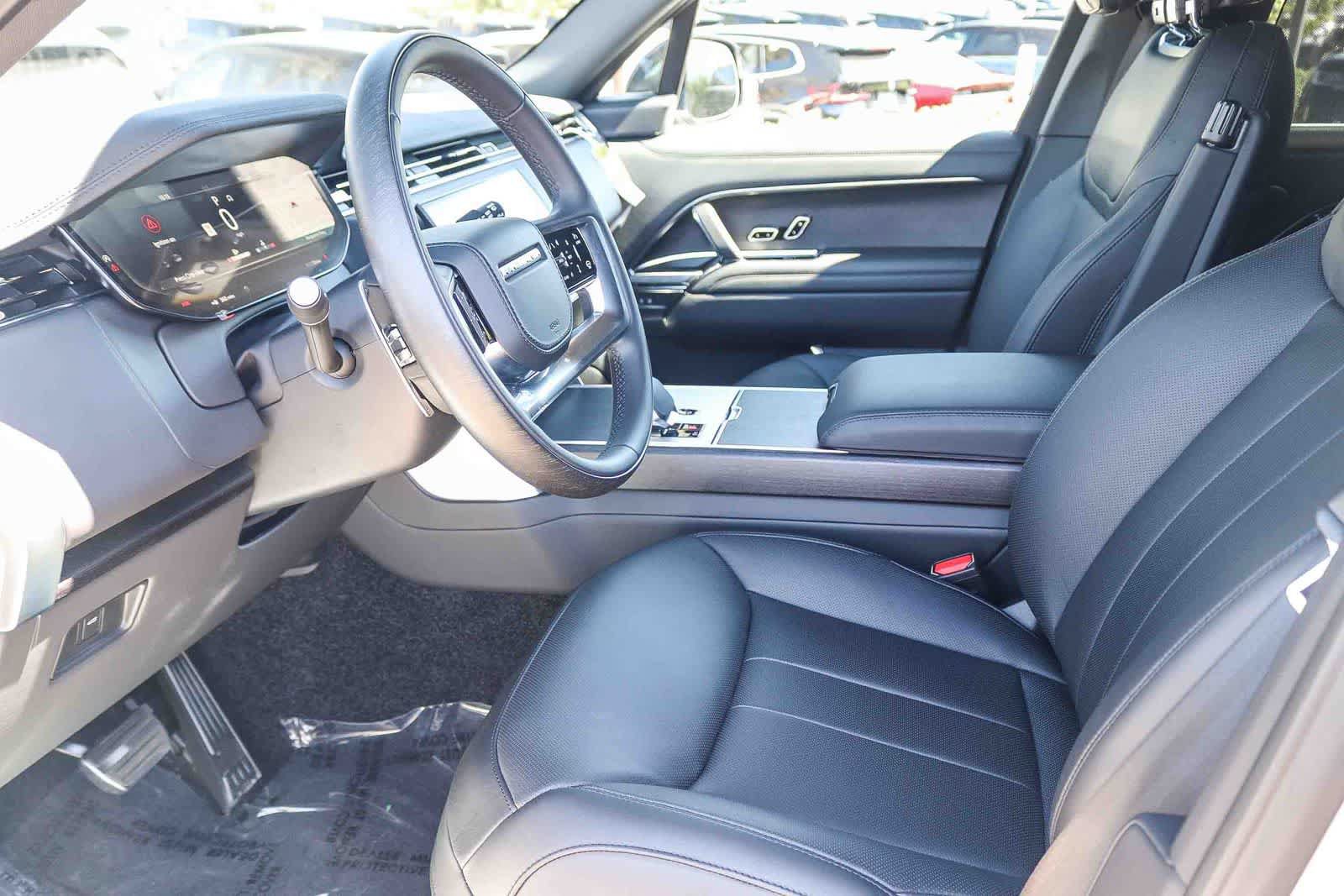 New 2026 Land Rover Range Rover SE AWD/4WD image 18