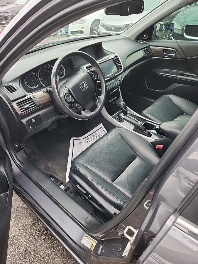 Used 2017 Honda Accord EX-L image 5