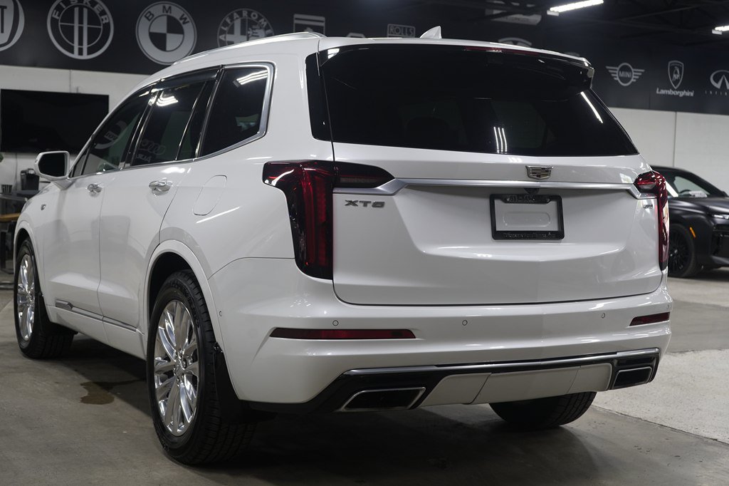 Used 2020 Cadillac XT6 Premium Luxury w/ Platinum Package FWD image 3