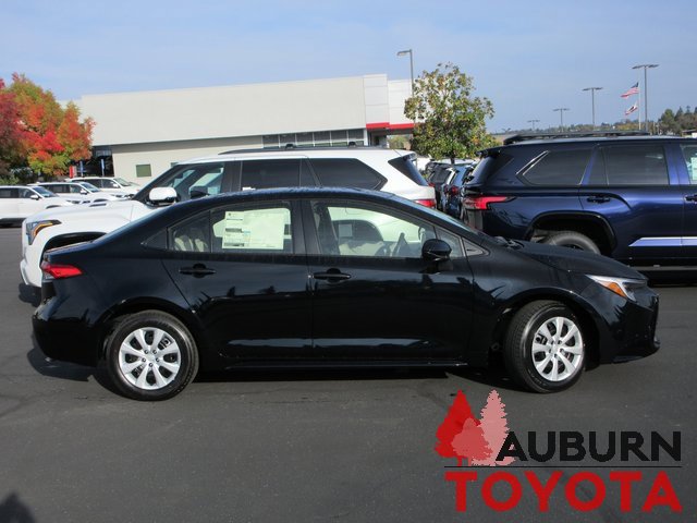 New 2026 Toyota Corolla LE image 2