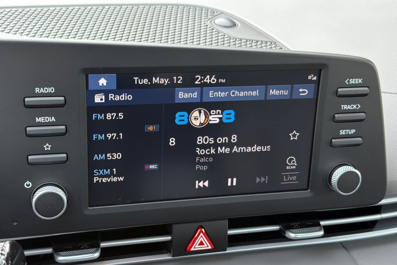 Used 2023 Hyundai Elantra SEL FWD image 19
