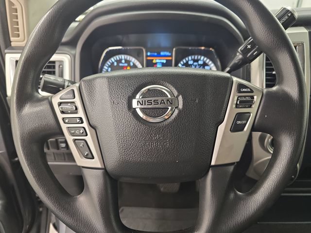 Used 2019 Nissan Titan SV AWD/4WD image 29