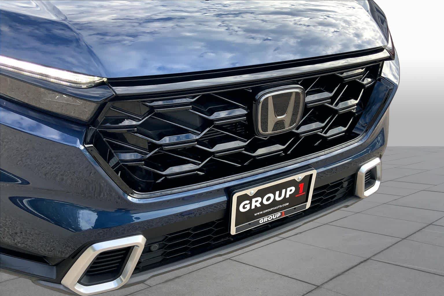 Used 2026 Honda CR-V Sport Touring image 28